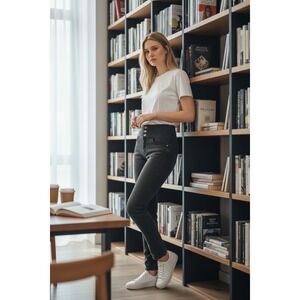 J Brand Annalie High Rise Skinny Jeans - Size 28 - NWOT Retail $248